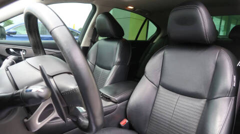 2015 Infiniti Q50