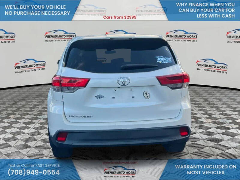 2017 Toyota Highlander LE