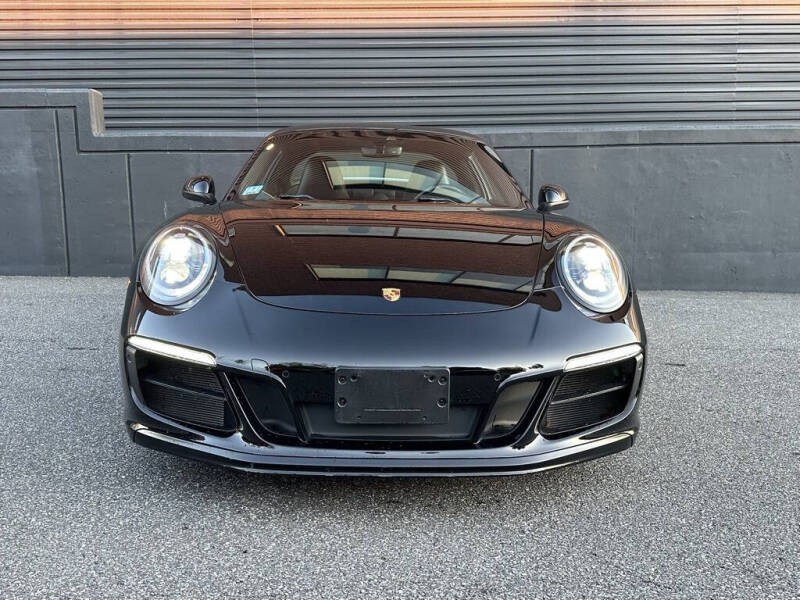 2019 Porsche 911 Targa 4 GTS