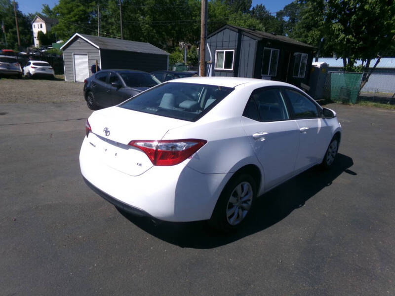 2015 Toyota Corolla LE