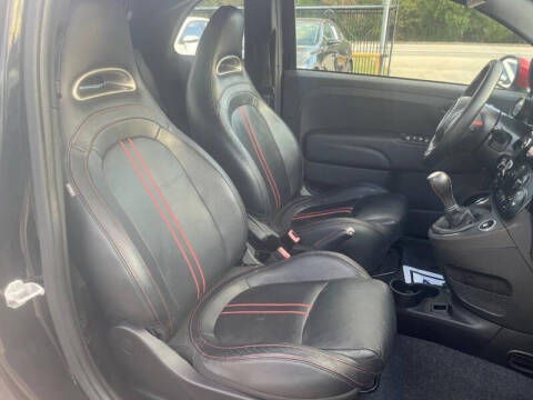 2015 FIAT 500 Abarth