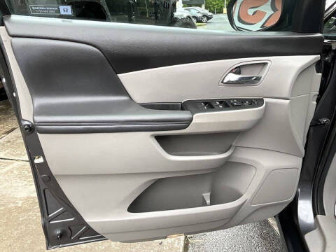 2017 Honda Odyssey SE