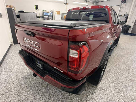 2023 GMC Canyon AT4