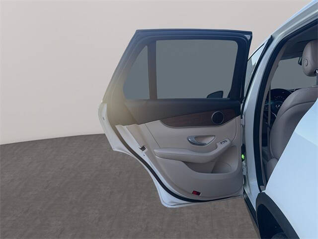 2021 Mercedes-Benz GLC GLC 300 4MATIC