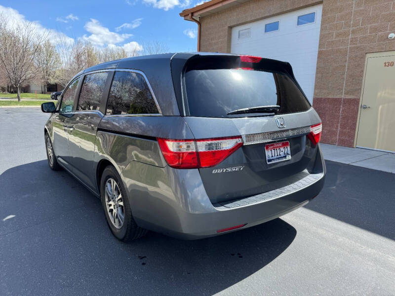 Image 5 of 2012 Honda Odyssey EX-L w/DVD