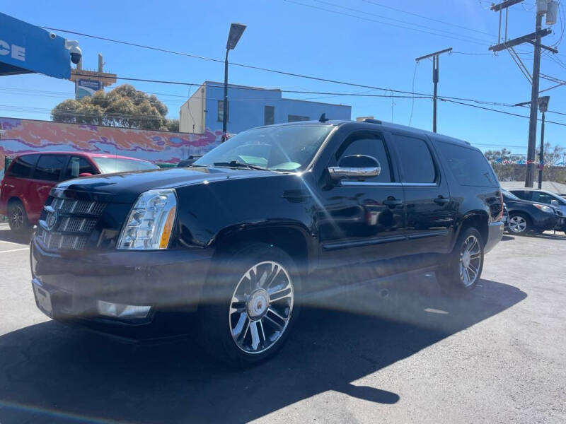 2013 Cadillac Escalade ESV Premium