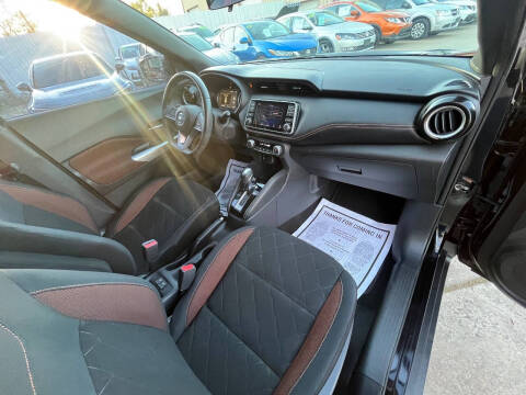 2018 Nissan Kicks SR