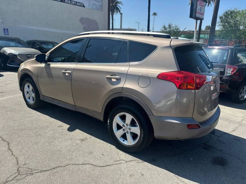 2014 Toyota RAV4 XLE