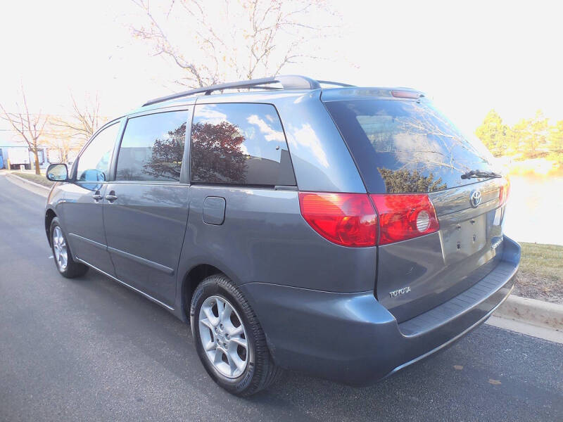 2006 Toyota Sienna XLE 7 Passenger