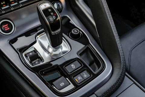 2021 Jaguar F-TYPE P300