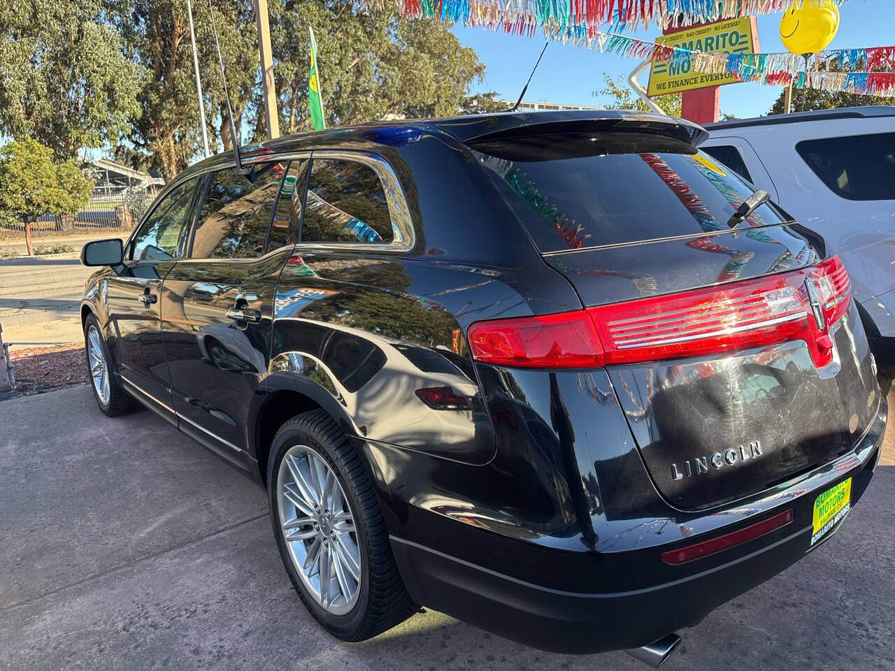 Black 2019 Lincoln MKT Reserve AWD Reserve 4dr Crossover 2