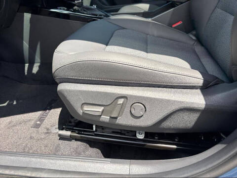 2025 Kia Niro EX Touring