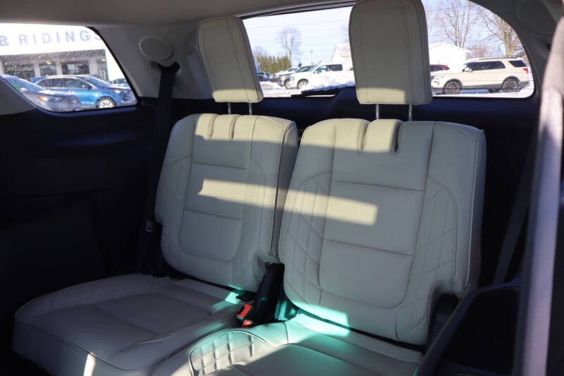 2017 Ford Explorer Platinum