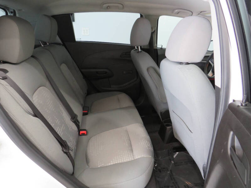 2017 Chevrolet Sonic LT Auto Fleet