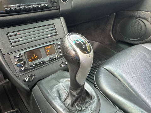 2001 Porsche 911 Carrera