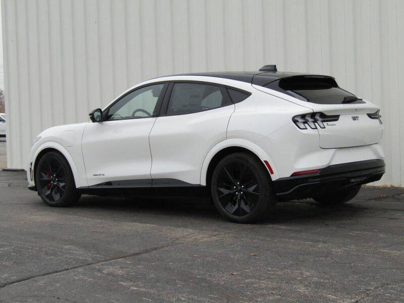 2025 Ford Mustang Mach-E GT