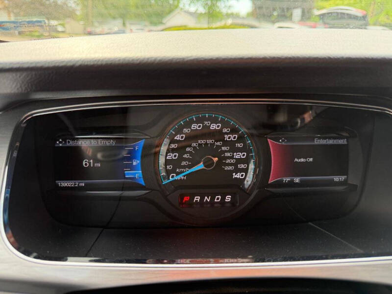 2016 Ford Taurus SEL