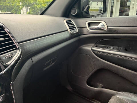 2019 Jeep Grand Cherokee Altitude