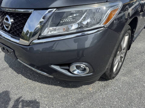 2014 Nissan Pathfinder S