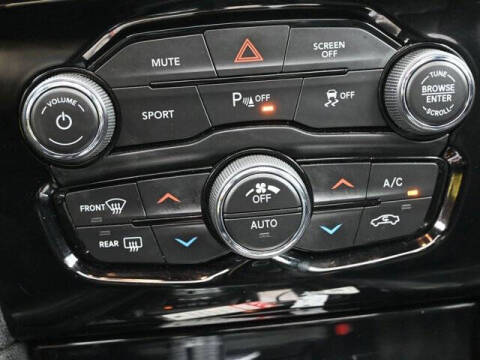 2023 Chrysler 300 S V6