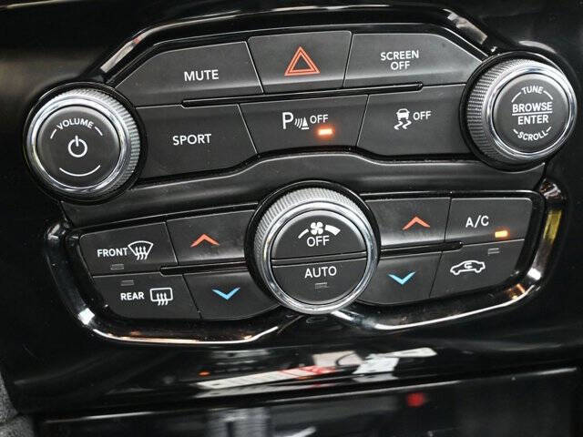 2023 Chrysler 300 S V6