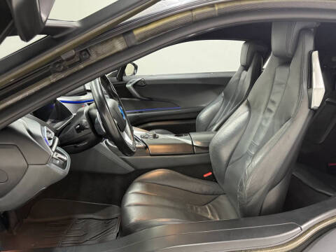 2016 BMW i8