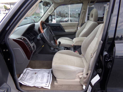 2002 Mitsubishi Montero Limited