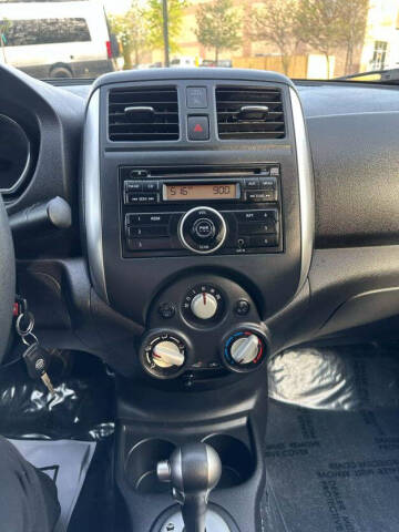 2014 Nissan Versa 1.6 SV