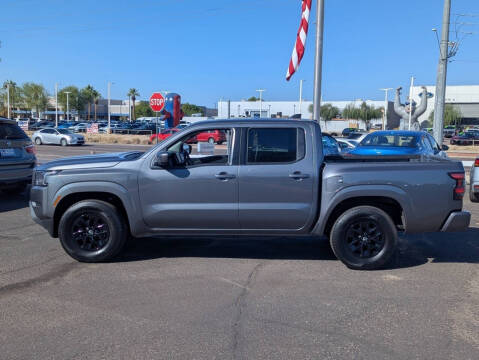 2024 Nissan Frontier SV