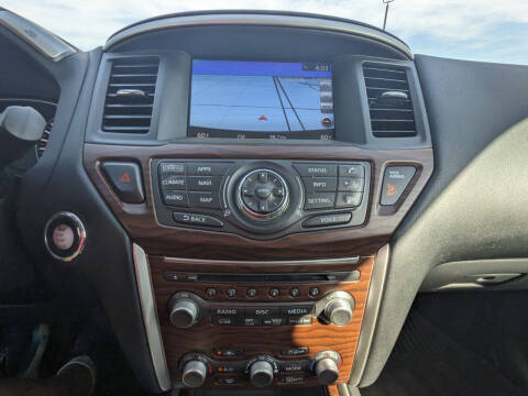 2018 Nissan Pathfinder Platinum