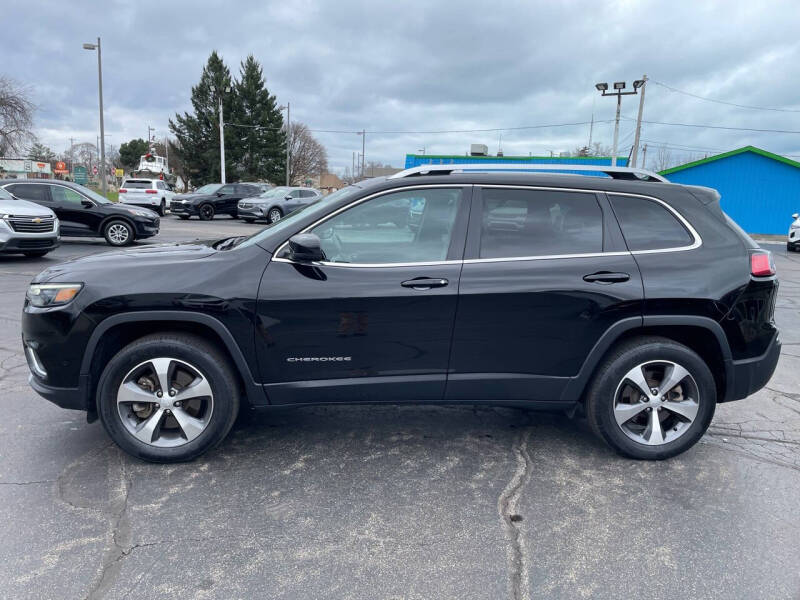 2021 Jeep Cherokee Limited photo 9