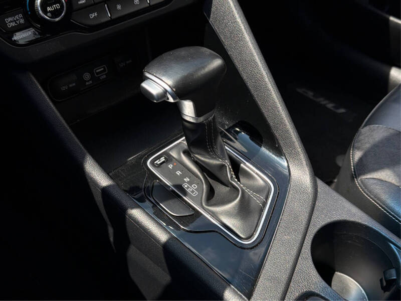 2017 Kia Niro EX