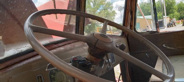 1954 Mack LJ