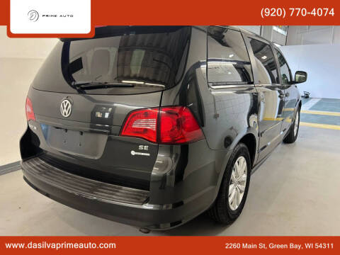 2012 Volkswagen Routan