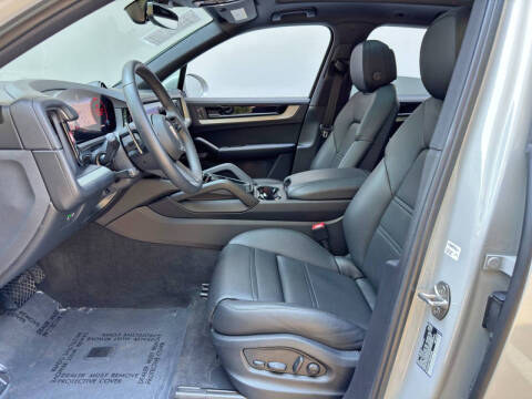 2025 Porsche Cayenne