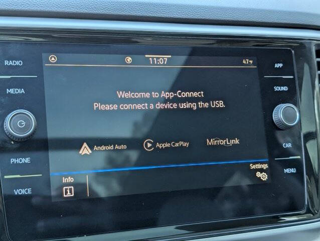 2023 Volkswagen Atlas SE