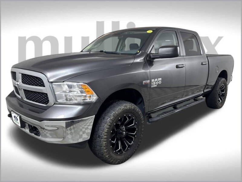 2019 RAM 1500 Classic SLT