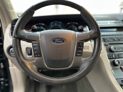 2011 Ford Taurus Limited