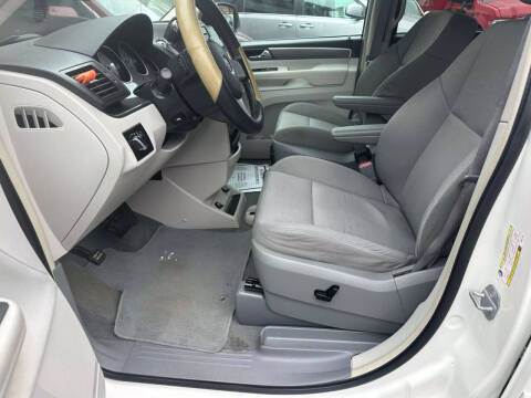 2009 Volkswagen Routan