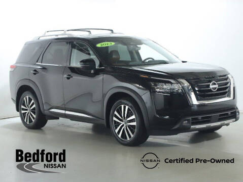 2023 Nissan Pathfinder Platinum