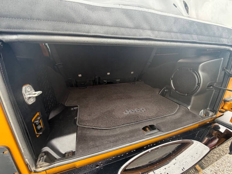 2014 Jeep Wrangler Unlimited Sahara