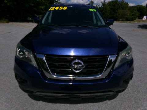 2017 Nissan Pathfinder SV