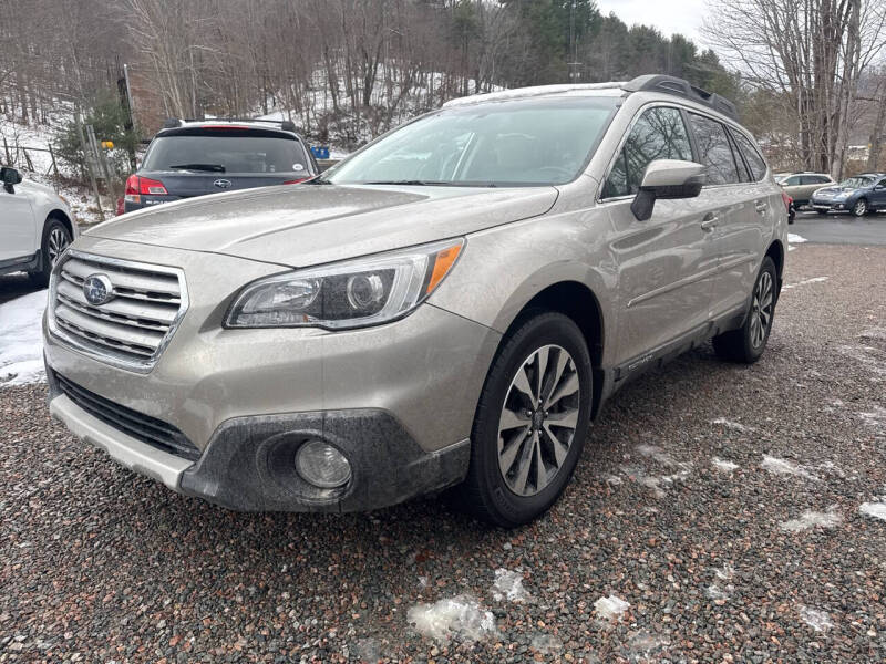 2016 Subaru Outback Limited's photo