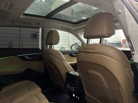 2019 Audi Q8 quattro Prestige 55 TFSI