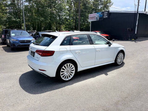 2017 Audi A3 Sportback e-tron 1.4T Premium Plus