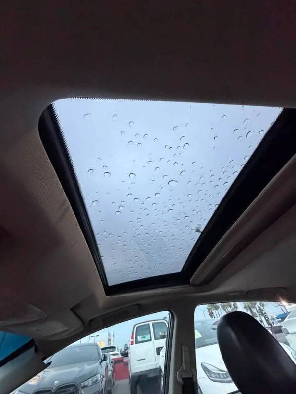 2011 Nissan Altima 3.5 SR