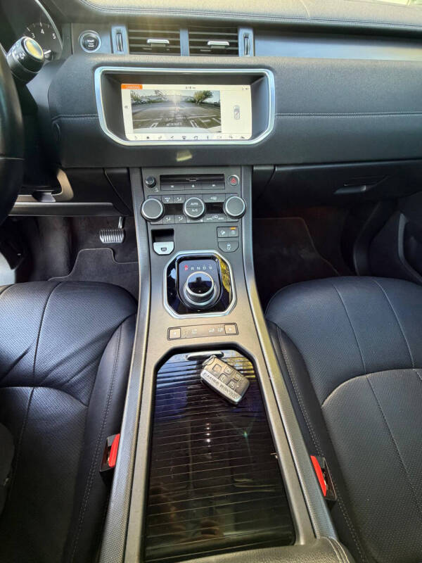 2019 Land Rover Range Rover Evoque SE