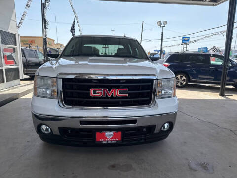 2011 GMC Sierra 1500 for sale at Car World Center in Victoria TX