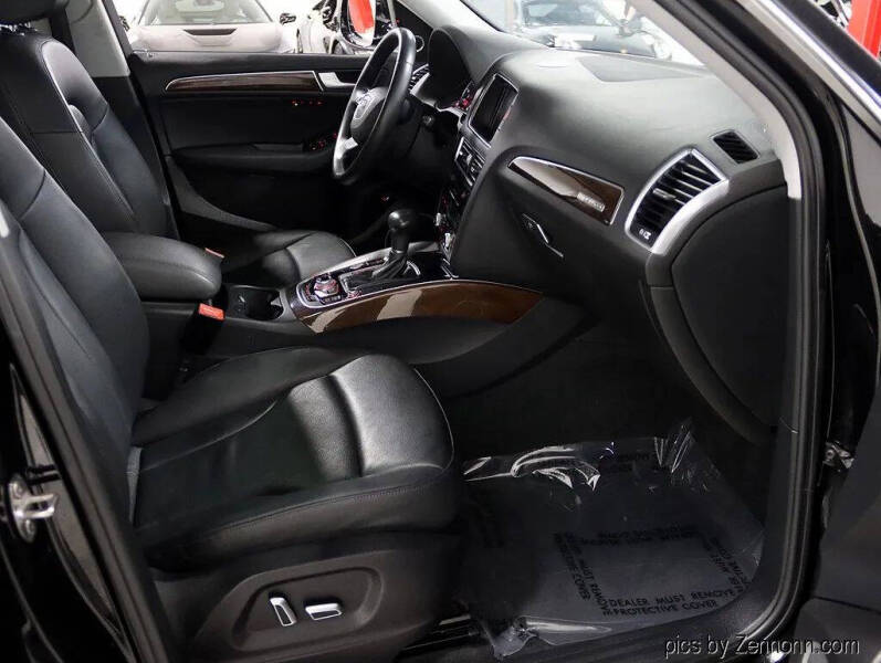 2017 Audi Q5 2.0T quattro Premium Plus