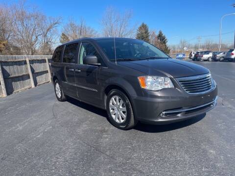 2015 Chrysler Town and Country for sale at Auto Mode USA in Monee IL